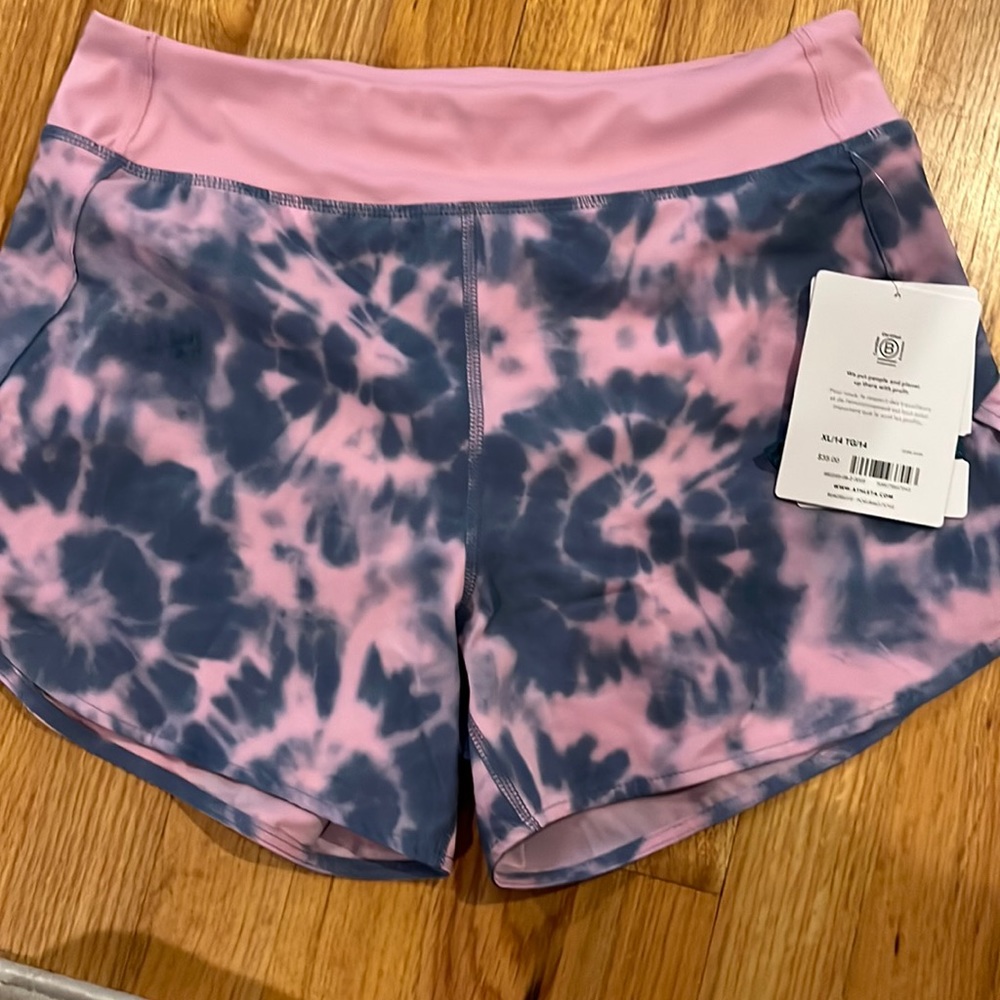 Athleta girl 3 inch shorts
